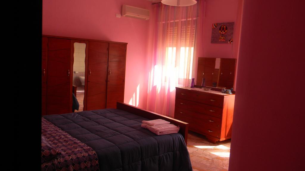 B&B Antoclo Di Concas Angela Margherita Villacidro Phòng bức ảnh